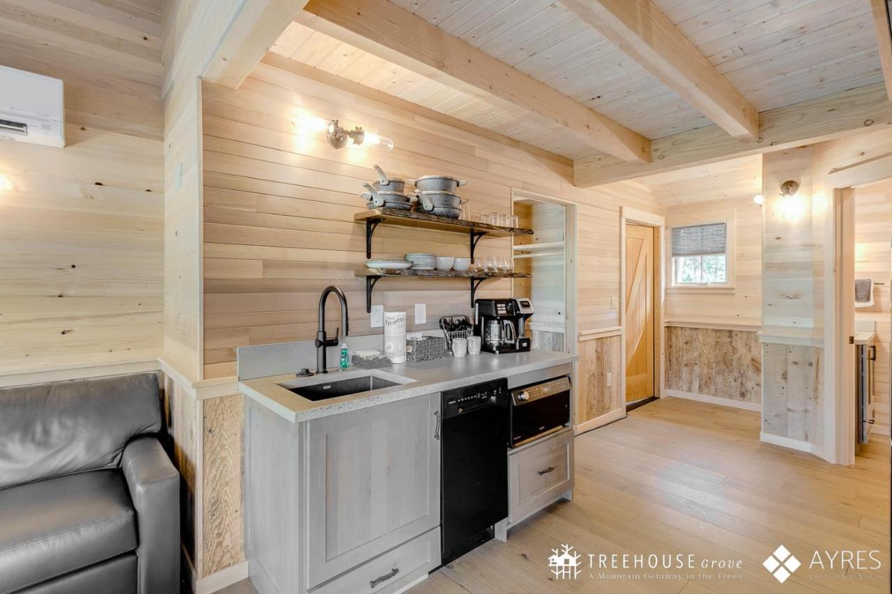 The Blackjack Oak In Treehouse Grove At Norton Creek Gatlinburg Ngoại thất bức ảnh